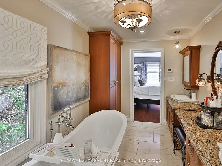 3555 Kingbird Ct — Photo 23
