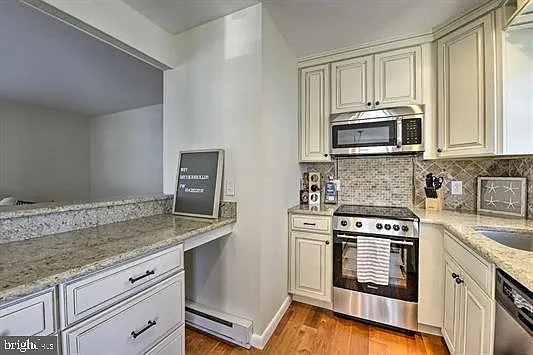 1106 E Evans Blvd #2 — Photo 11