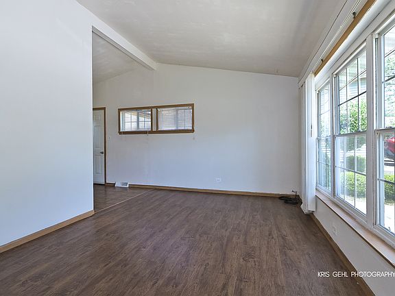 2nd image of 1032 Brentwood Dr
