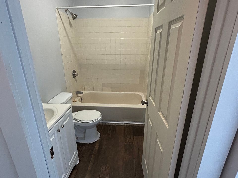 1st image of 51 Tremont Ave #1