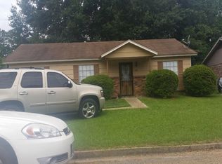 1701 Brookhollow Cir, Jackson, MS 39212