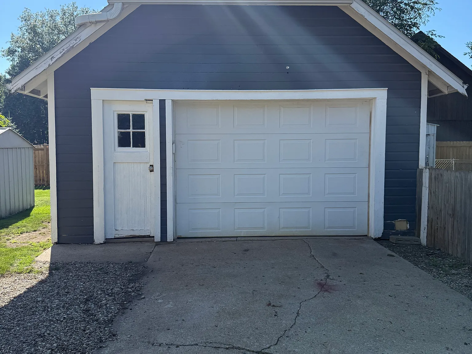 2 bed, 1050 sqft, $1,050 — Photo 4