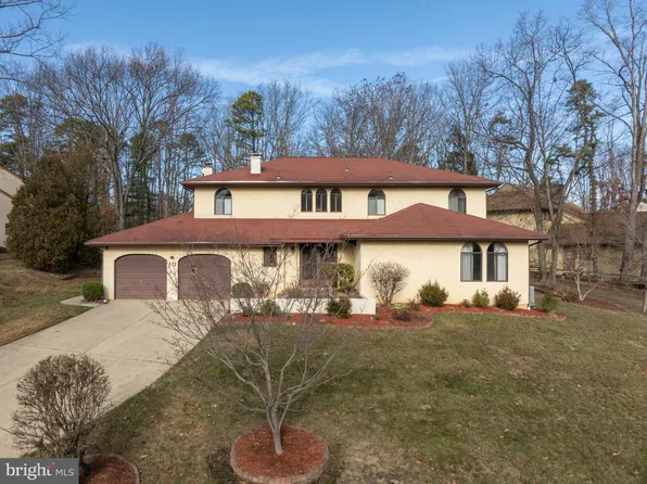 10 Rollingwood Dr, Voorhees, NJ 08043