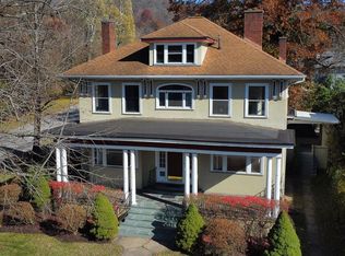 1 Lynwood Ave, Wheeling, WV 26003