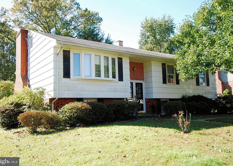 1st image of 1304 Fordham Ct
