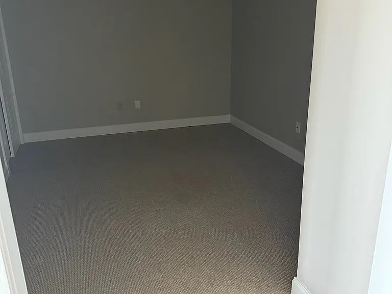 den/office- possibly a 3rd bedroom- has a closet but no window