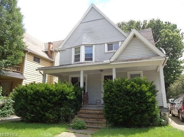 1st image of 1327 W 89th St