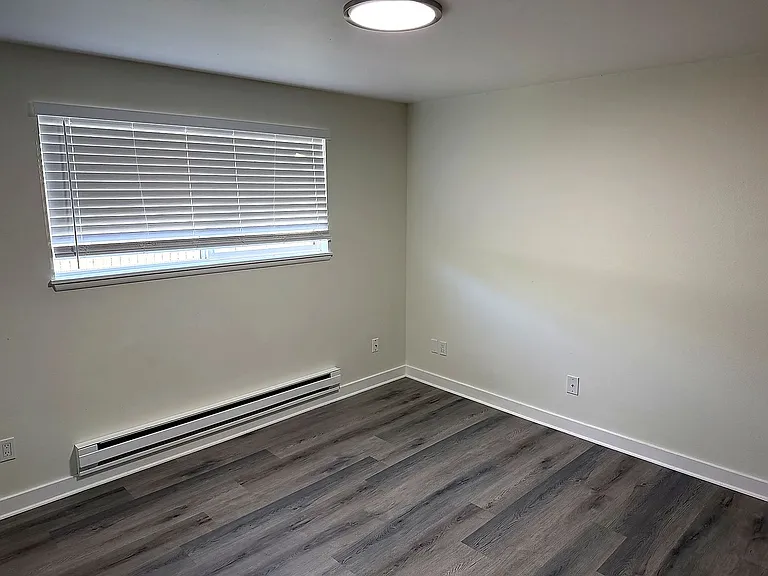The Jules Apartments — Photo 7