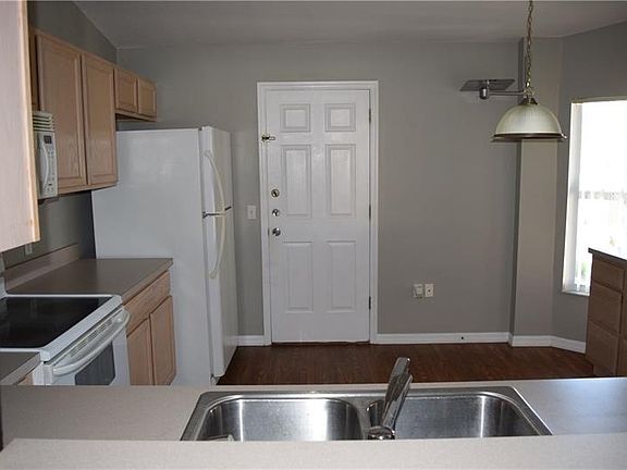 5th image of 3381 Celena Cir