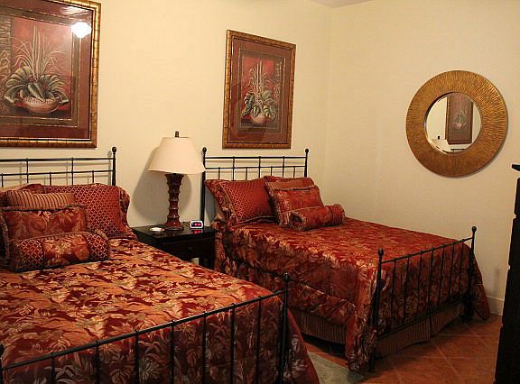 4th image of 310A Padre Blvd