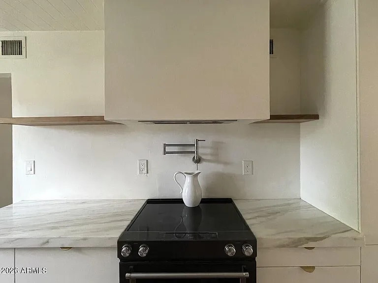 3012 N 32nd St #20 — Photo 10