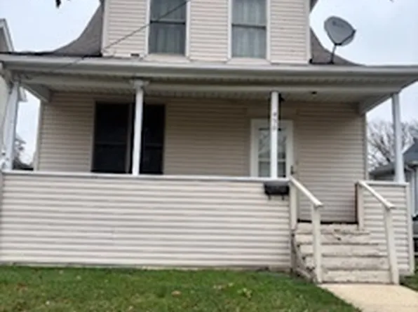 438 Spring St, Aurora, IL 60505