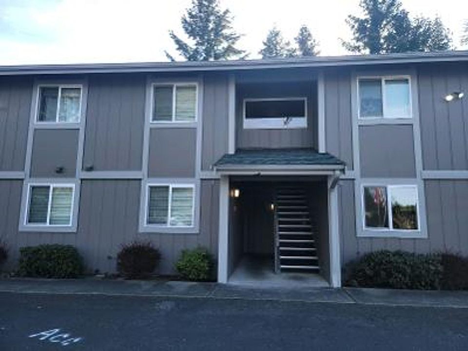1st image of 7715 Douglas St W APT 3
