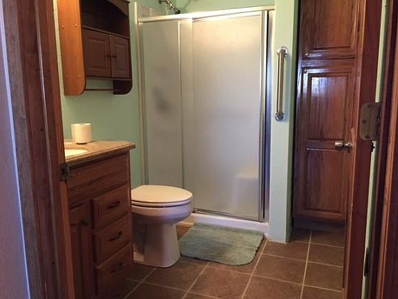 3rd image of 21157 E 1014th
