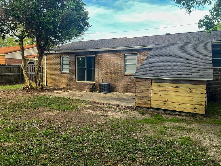 6255 Memphis Ave — Photo 17