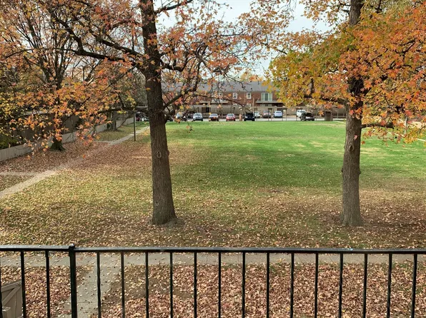 The Maywood at Speedway