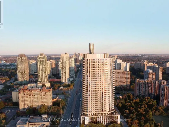 1 Fairview Rd E #516, Mississauga, ON L5A 4C6