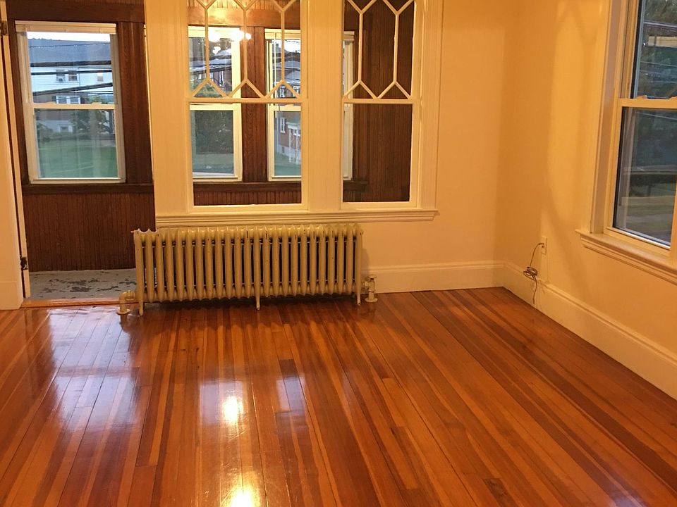 1st image of 134-136 Broadway