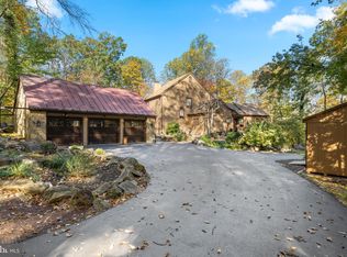 1623 Hilltop Rd, Birchrunville, PA 19421