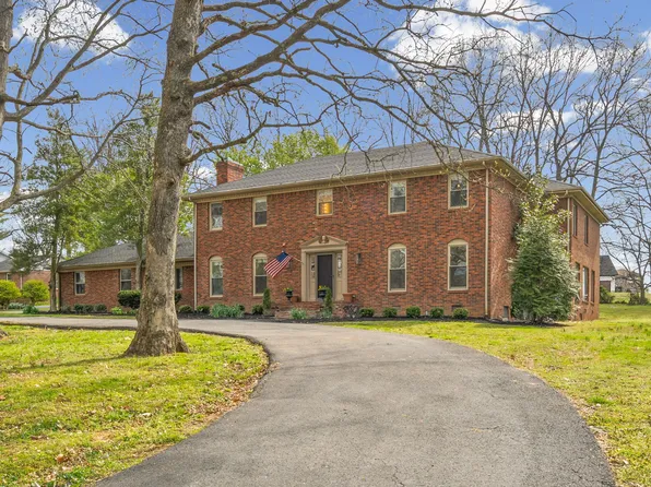 440 Petsch Ln, Hopkinsville, KY 42240