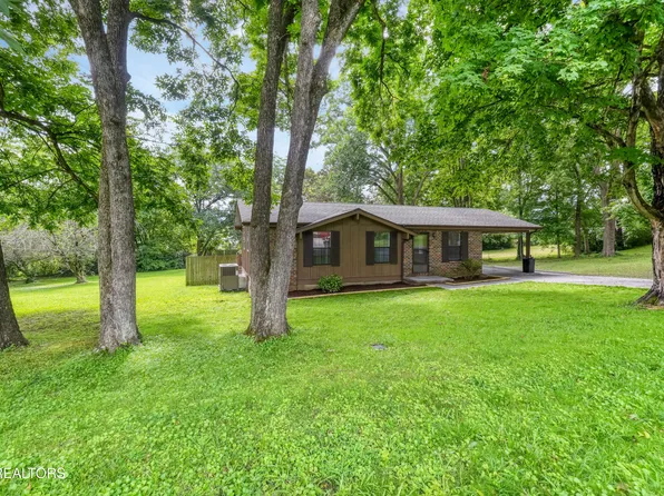 115 Washington Ave, Etowah, TN 37331