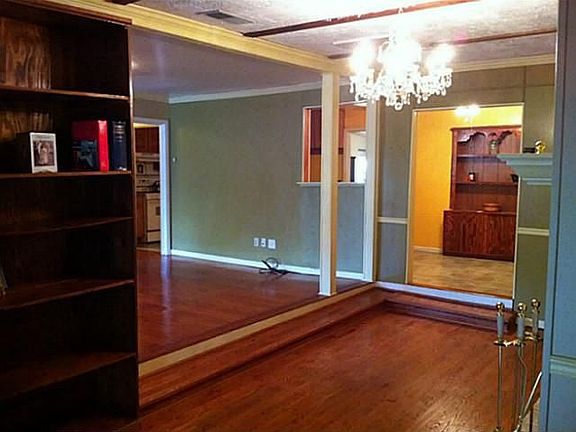 5th image of 10728 Dunaway Dr