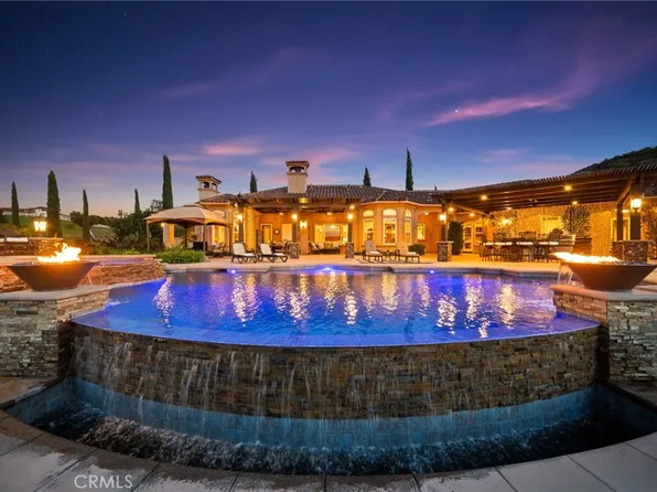 21051 Via Sevilla, Murrieta, CA 92562