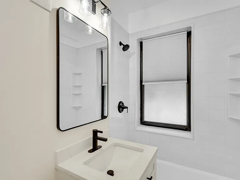 137 Englewood Ave #5 — Photo 7