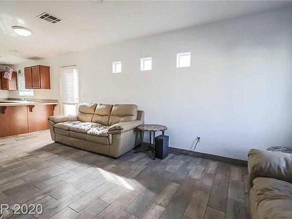 5th image of 5282 Emelita St