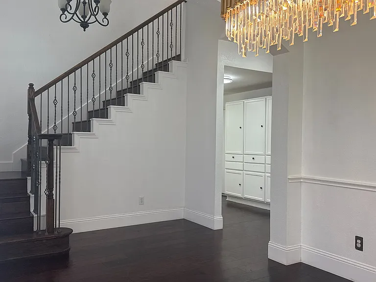 7848 Ravens Cliff Dr — Photo 5