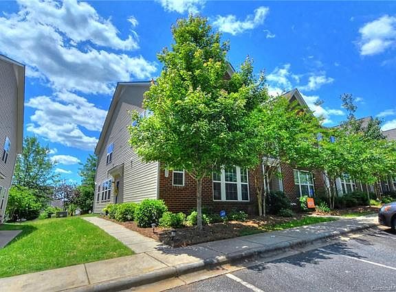 2nd image of 7037 Broughton Ln