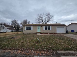 507 W B St, Hillsboro, KS 67063
