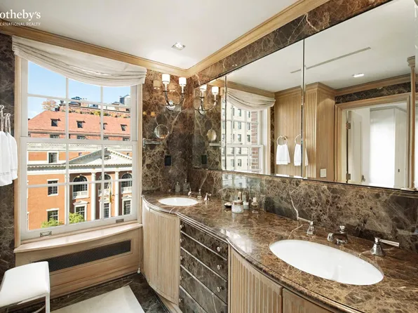 563 Park Avenue image 8 of 11