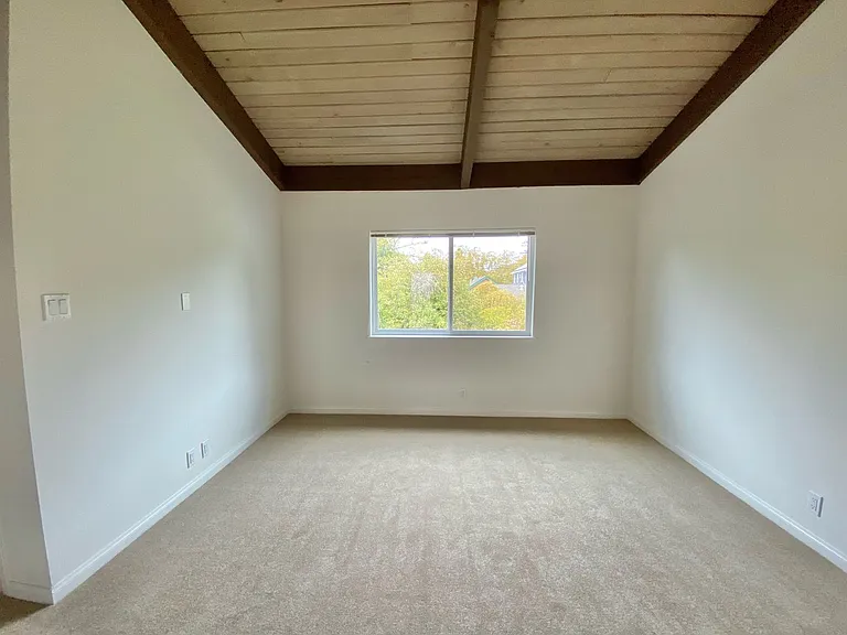 407 Mission Ave #6 — Photo 10