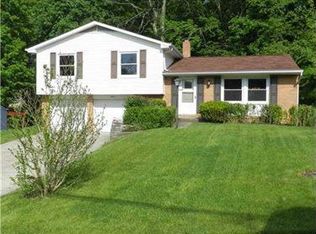 782 Marvle Valley Dr, Bethel Park, PA