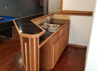 2226 Deer Trl, Junction City, KS 66441