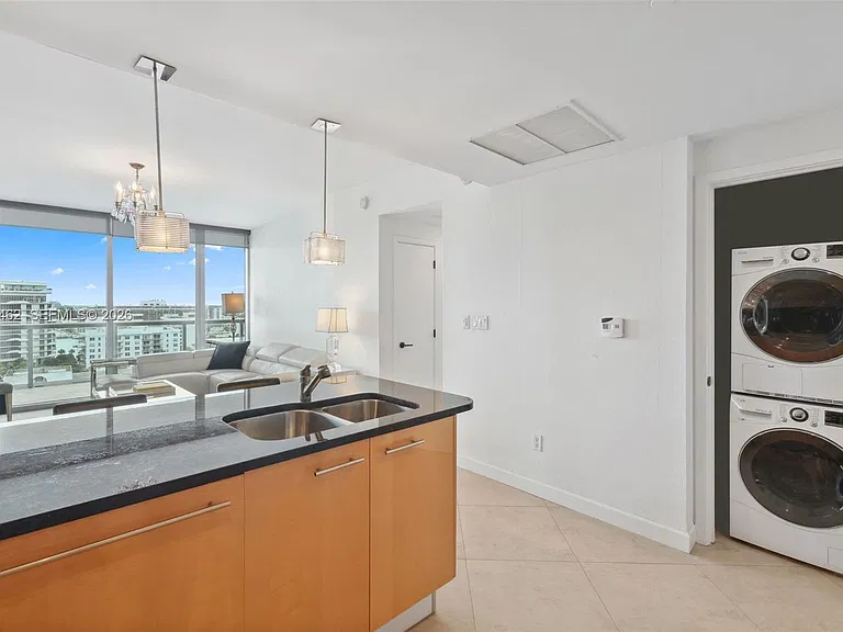 6799 Collins Ave #1106 — Photo 18