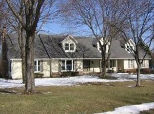 6804 Connecticut Trl, Crystal Lake, IL 60012