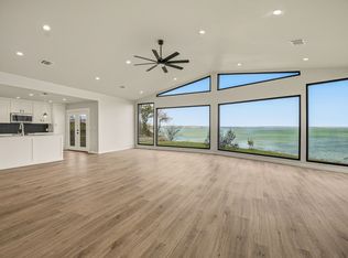 8245 Eagle Mountain Cir, Fort Worth, TX 76135