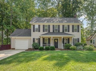 4228 Huntmeadow Dr, Charlotte, NC 28269