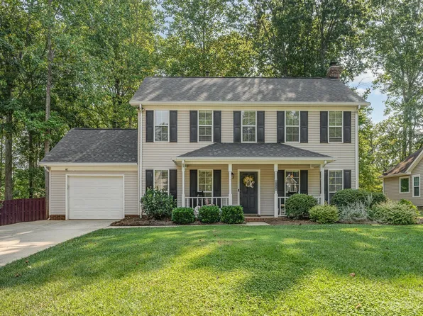 4228 Huntmeadow Dr, Charlotte, NC 28269
