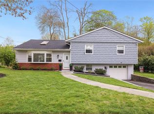 41 Whittier St, Hartsdale, NY 10530