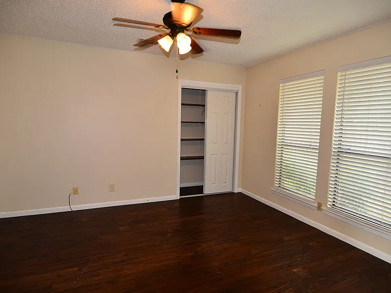 4 th bedroom