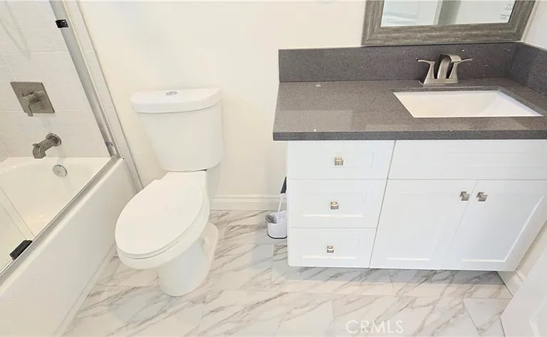 10824 Long Beach Blvd — Photo 35