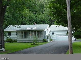 10041 Knollwood Ridge Dr, Mentor, OH 44060