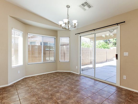 5th image of 15316 W Laurel Ln