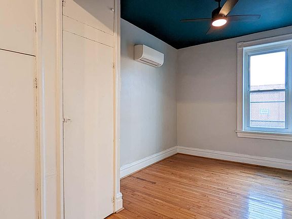 3rd image of 2627 Cherokee St #203