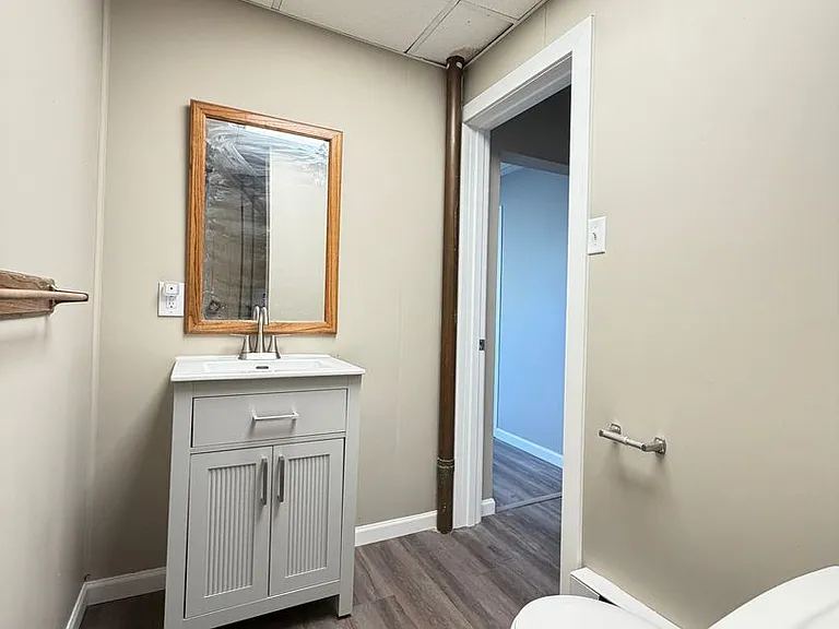 1701 Baxter Ave — Photo 13