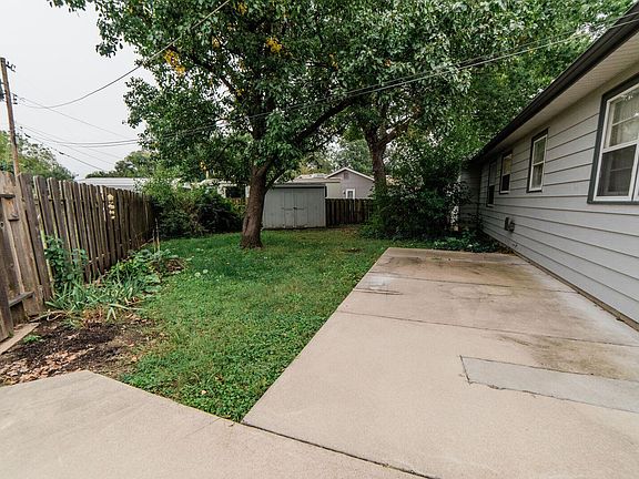 5th image of 822 S Fredrick Dr