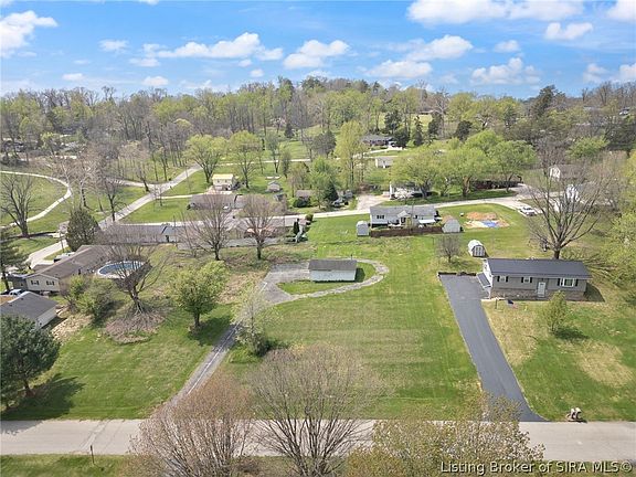 5th image of 1155 E Smith Circle